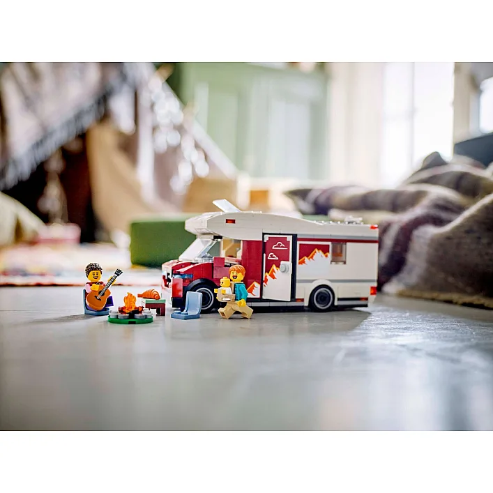 Конструктор LEGO City Приключенческий дом на колесах для отпуска (60454)