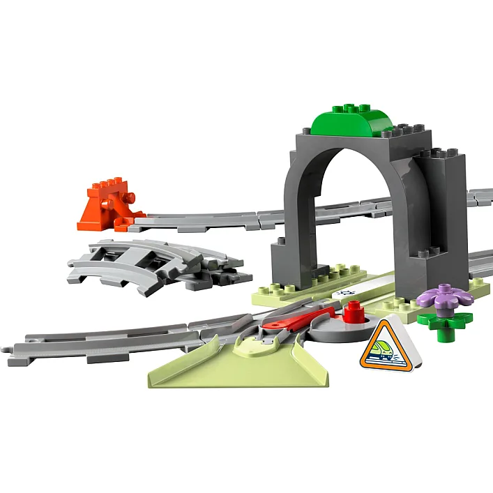 Конструктор LEGO DUPLO Town Дополнительный набор. Железнодорожный тоннель и пути (10425)