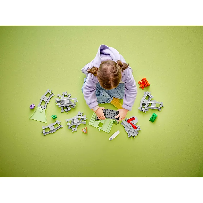 Конструктор LEGO DUPLO Town Дополнительный набор. Железнодорожный тоннель и пути (10425)