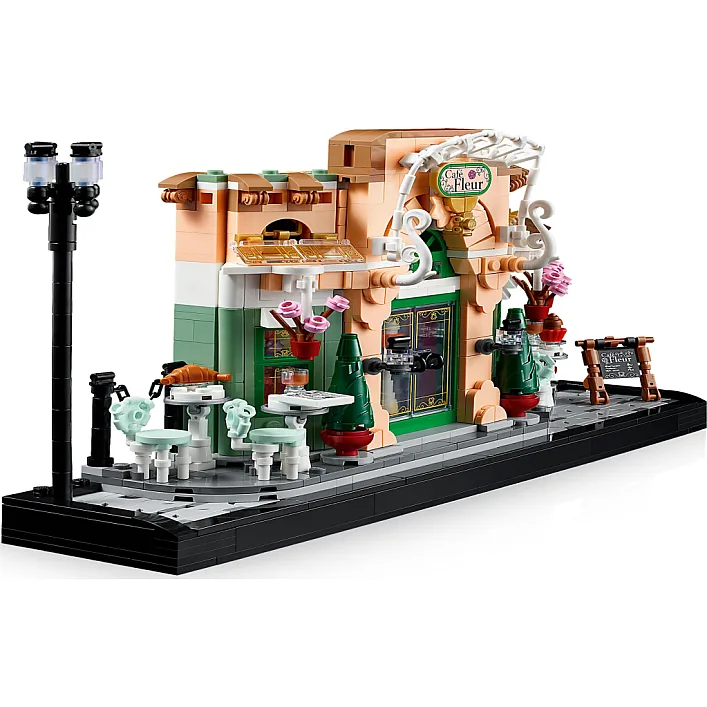 Конструктор LEGO Icons Французская кофейня (10362)