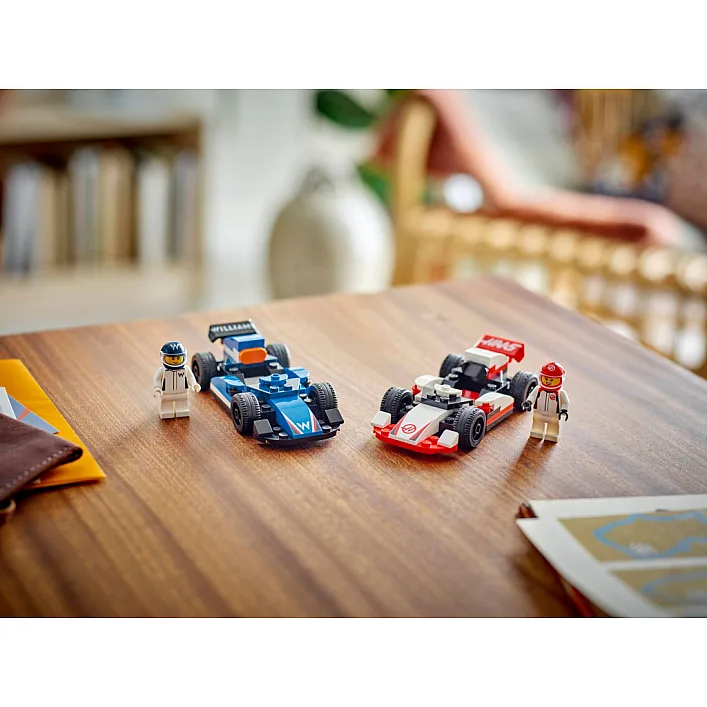 Конструктор LEGO City Автомобілі для перегонів F1 команд Williams Racing та Haas F1 (60464)