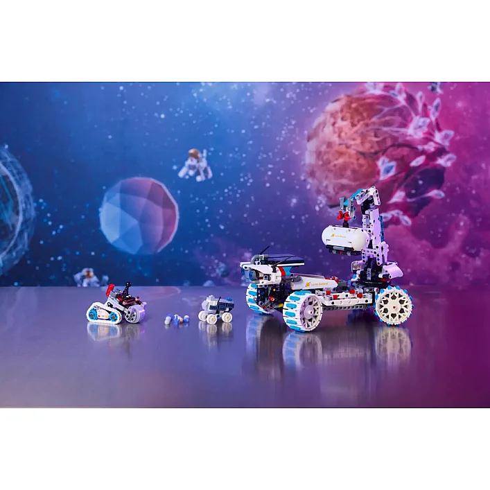 Конструктор LEGO Technic Місяцехід Lunar Outpost. Космічний корабель (42211)