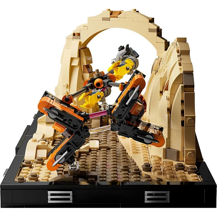 Конструктор LEGO Star Wars Диорама Mos Espa Podrace 718 деталей (75380)