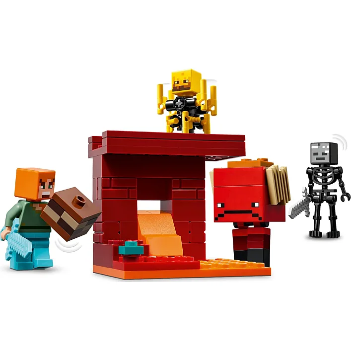 Конструктор LEGO Minecraft Битва с лавой в Незере (21266)