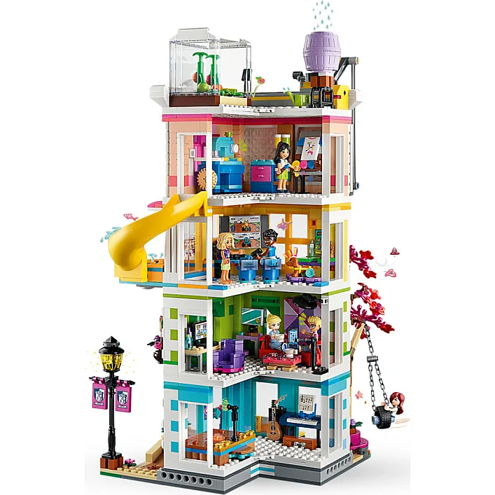 Конструктор LEGO Friends Хартлейк-Сити. Общественный центр 1513 деталей (41748)