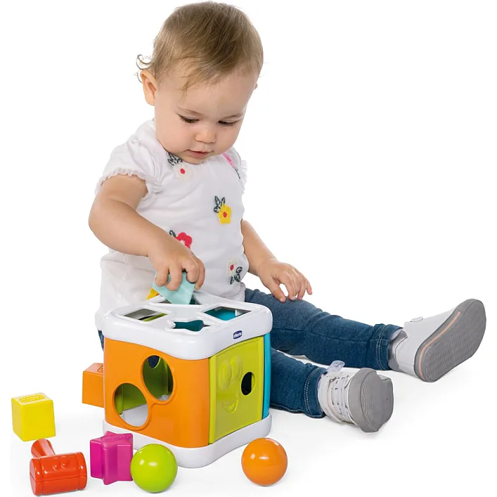 Развивающая игрушка Chicco сортер 2 в 1 Куб (09686.10)
