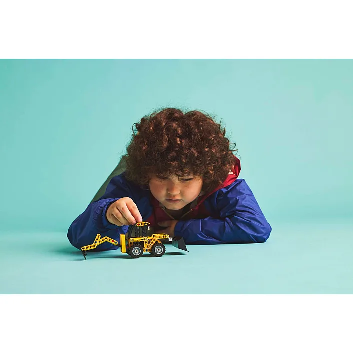 Конструктор LEGO Technic Экскаватор-погрузчик (42197)