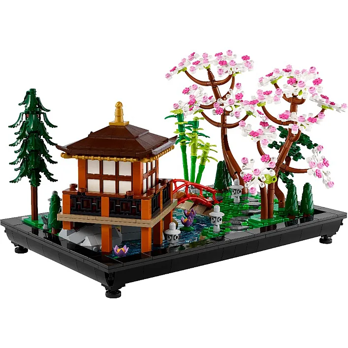 Конструктор LEGO Icons Тихий сад 1363 детали (10315)