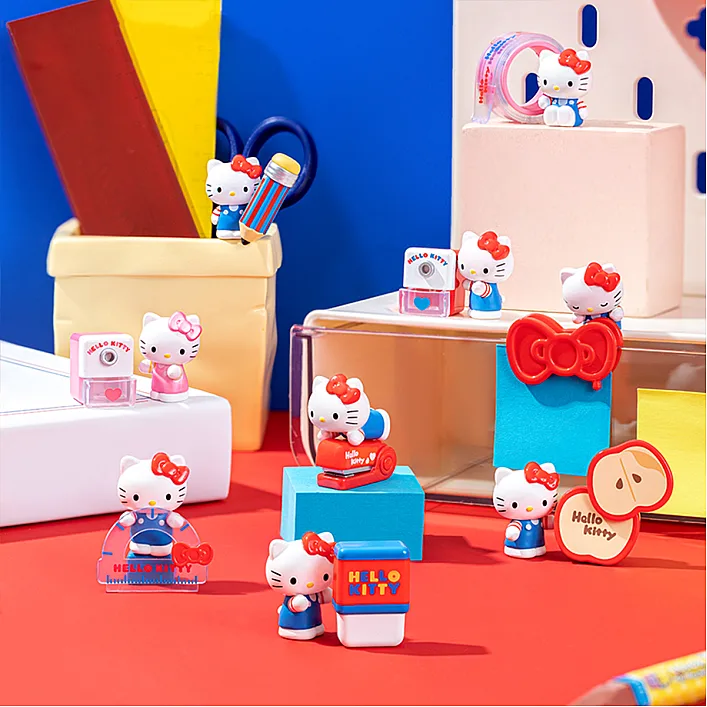 Фігурка-сюрприз POP TOP HELLO KITTY – КАНЦЕЛЯРСЬКІ ІСТОРІЇ (в ас.)