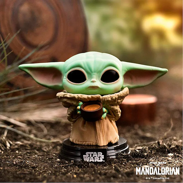 Ігрова фігурка FUNKO POP! серії "Мандалорець" - МАЛЮК ІЗ ЧАШКОЮ