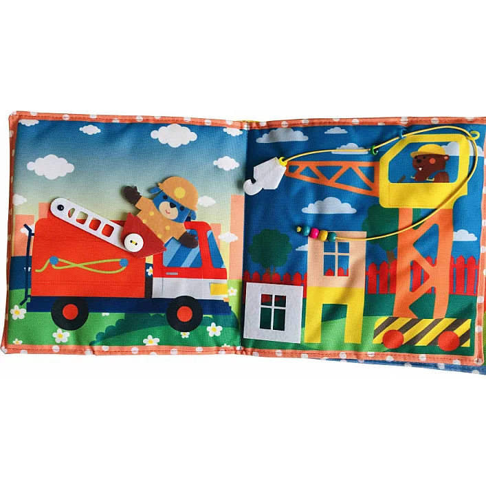 Текстильная развивающая книга для малышей Bambini "Машинка" 403662