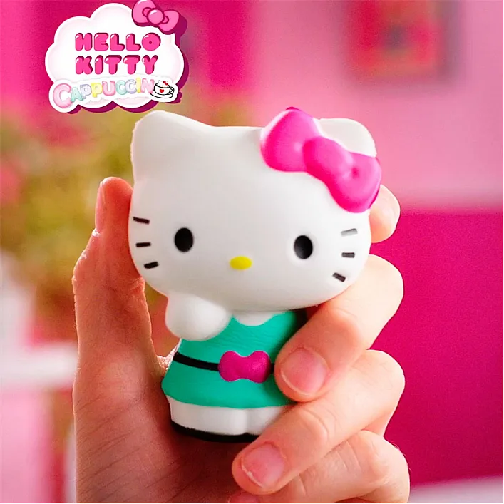 Коллекционная фигурка-сюрприз HELLO KITTY – КАПУЧИНО 31/CN21 #SBABAM (Рез7990)