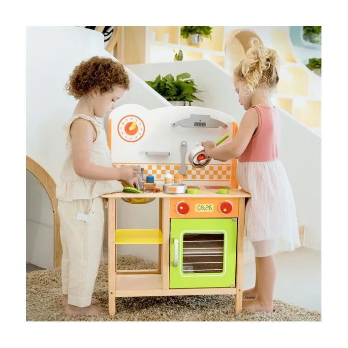 Детская кухня Viga Toys из дерева с посудой (50957FSC)