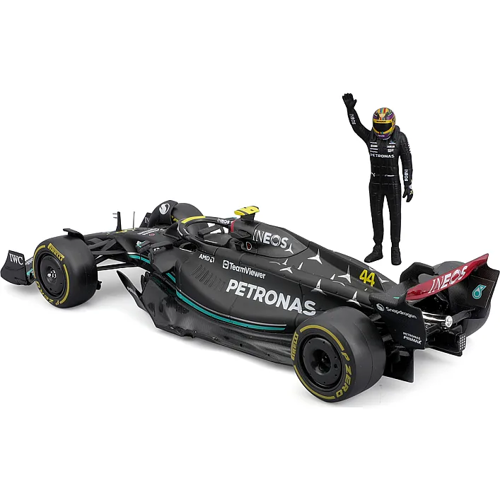 Автомодель з фігуркою - MERCEDES-AMG F1 W14 E PERFORMANCE (1:24)