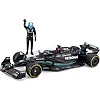 Автомодель з фігуркою - MERCEDES-AMG F1 W14 E PERFORMANCE (1:24)