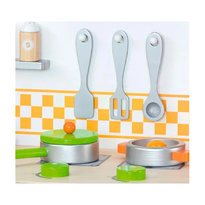 Детская кухня Viga Toys из дерева с посудой (50957FSC)