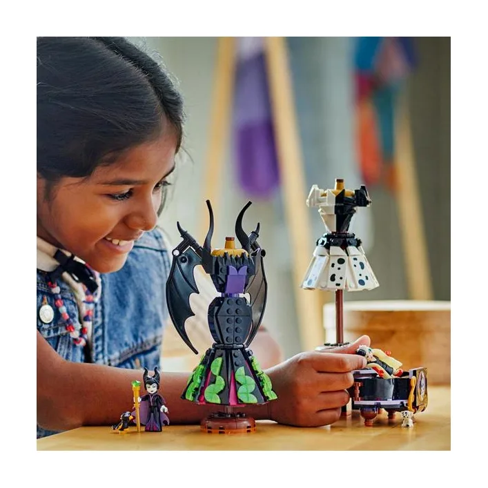 Конструктор LEGO Disney Villains Платья Малефисенты и Лютеллы де Виль 524 детали (43262)