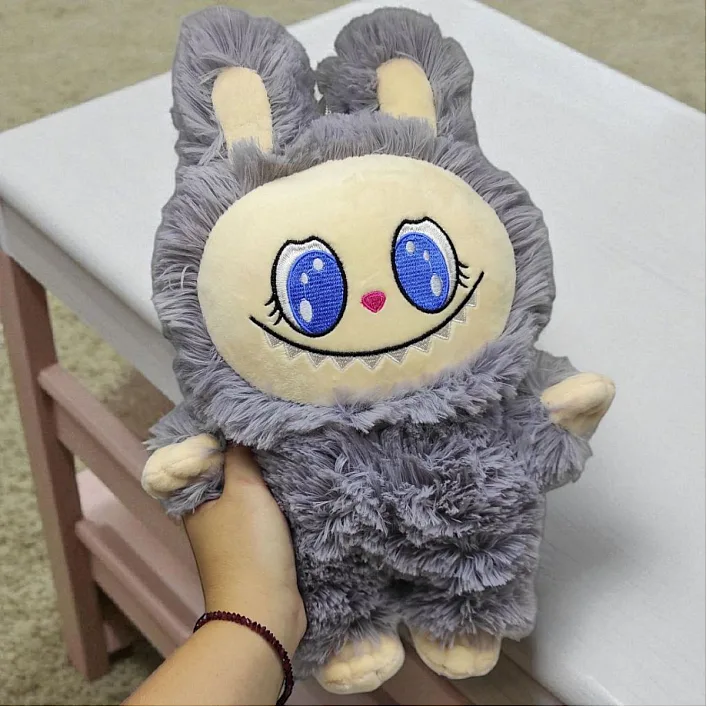 МЯГКАЯ ИГРУШКА ЛАБУБУ, 33 см (КОРИЧНЕВАЯ)