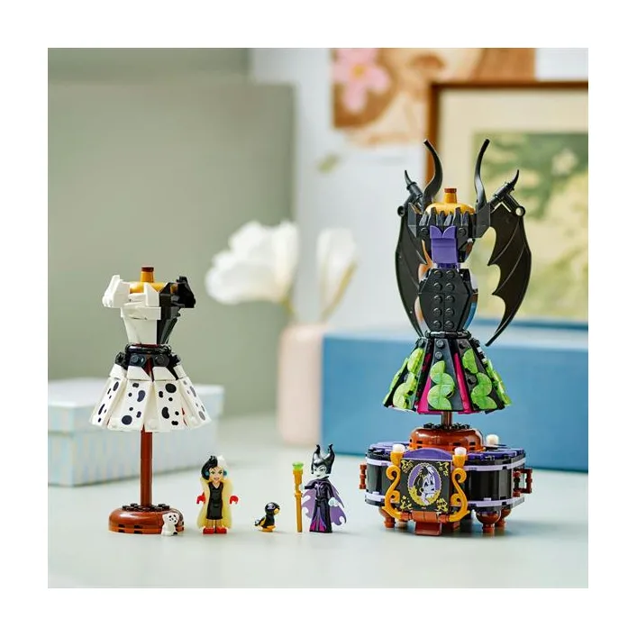 Конструктор LEGO Disney Villains Платья Малефисенты и Лютеллы де Виль 524 детали (43262)