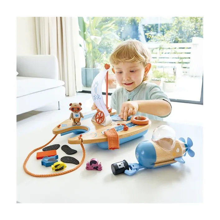 Игровой набор Hape Спасательный катамаран (E3427)