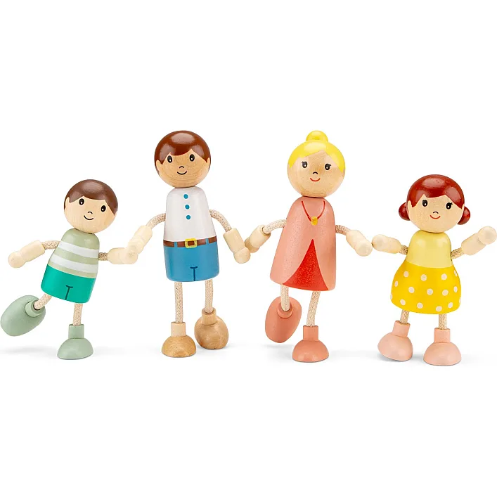 Набор кукол для кукольного домика, New Classic Toys (107406)