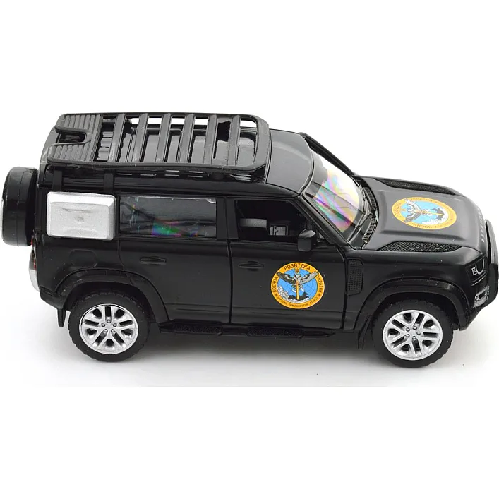Автомодель серии Шевроны Героев - LAND ROVER DEFENDER 110 - ГУР МО (Маш6909)
