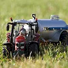 Модель Britains Трактор Massey Ferguson 6718 S 1:32 (43235)