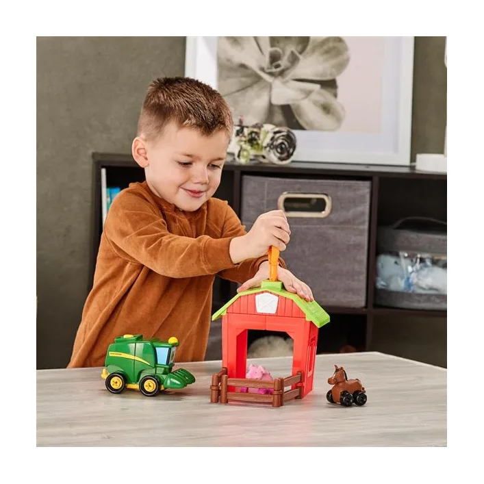 Конструктор John Deere Kids Собери трактор с загоном (47210)