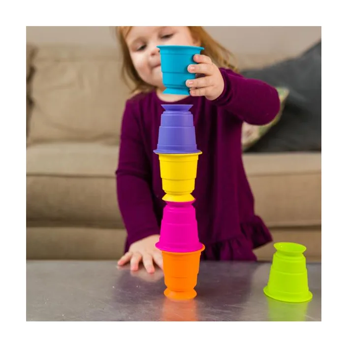 Тактильная игрушка Fat Brain Toys Suction Kupz Мягкие чашки 6 шт. (F183ML)