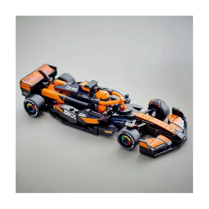 Конструктор LEGO Speed Champions Автомобіль для перегонів McLaren F1 Team MCL38, 269 деталей (77251)