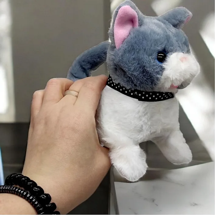 Інтерактивне кошеня з аксесуарами (коричневий)