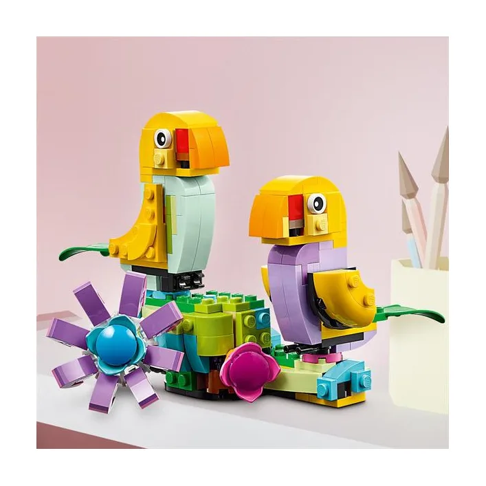 Конструктор LEGO Creator Квіти в лійці 420 деталей (31149)
