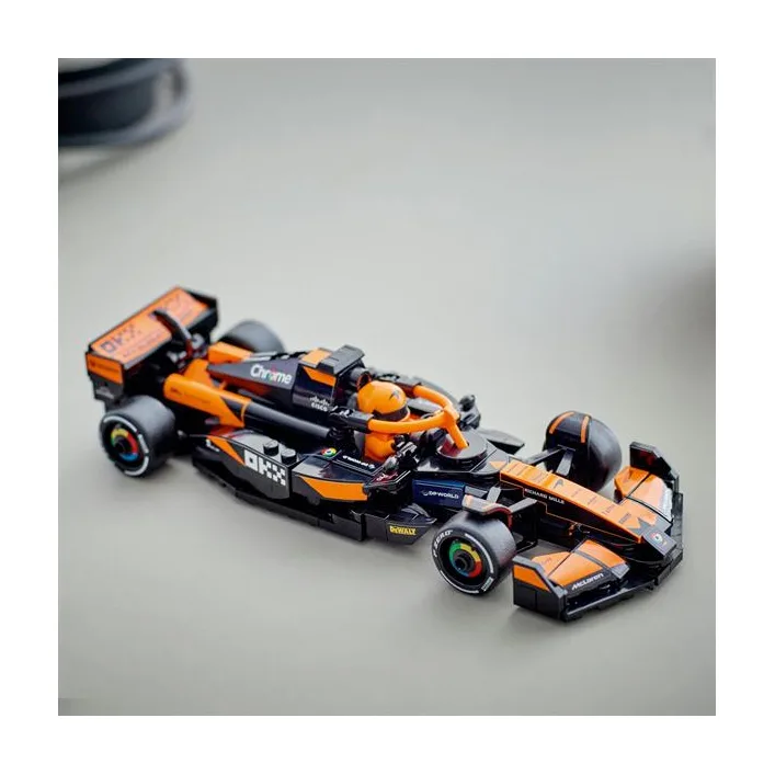 Конструктор LEGO Speed Champions Автомобіль для перегонів McLaren F1 Team MCL38, 269 деталей (77251)