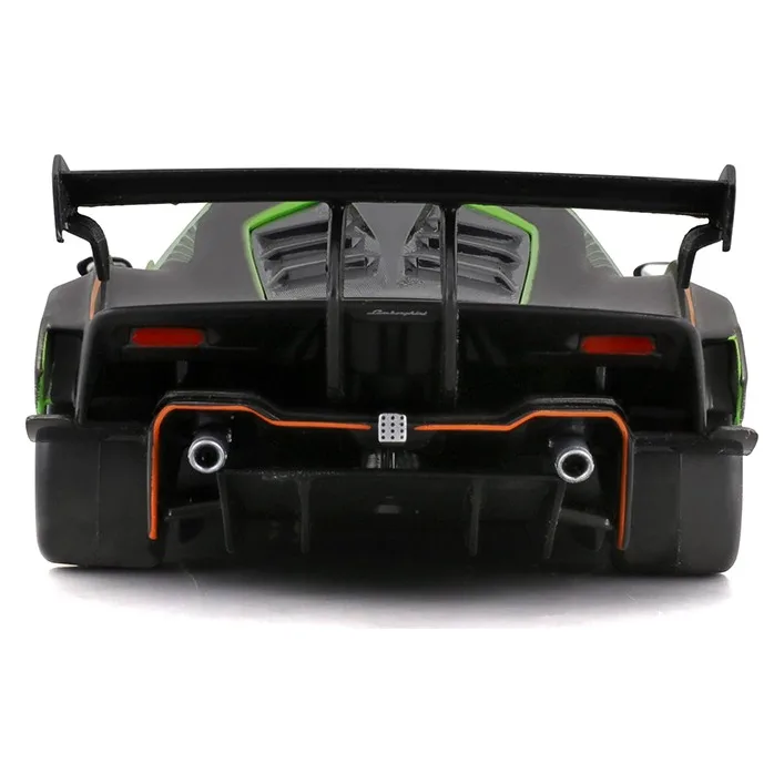 Автомодель - LAMBORGHINI ESSENZA SCV12 (1:24)