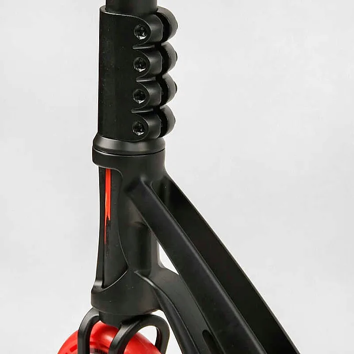 Самокат трюковый МТ-50599 Best Scooter (4) "FEAR" SCS-система, ПЕГИ, алюминиевый диск и дека, колёса PU, d=115мм, ширина руля 58 см