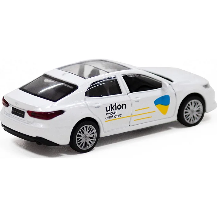 Автомодель - Toyota Camry Uklon (белый)