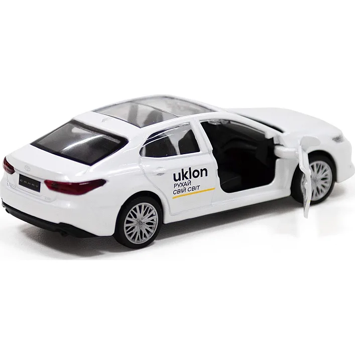 Автомодель - Toyota Camry Uklon (белый)
