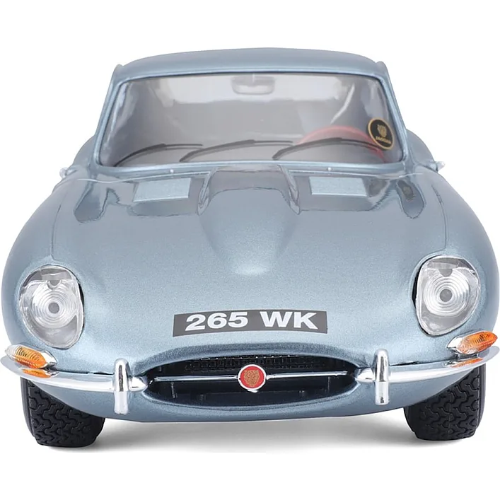 Автомодель - JAGUAR E-TYPE COUPE (1961) (1:18)