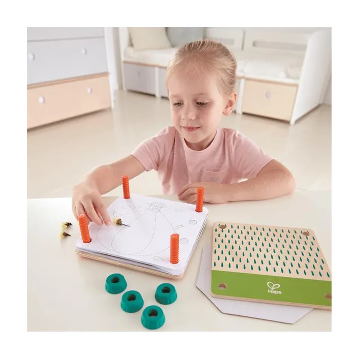 Пресс для цветов Hape Nature Fun Гербарий с красками (E5574)